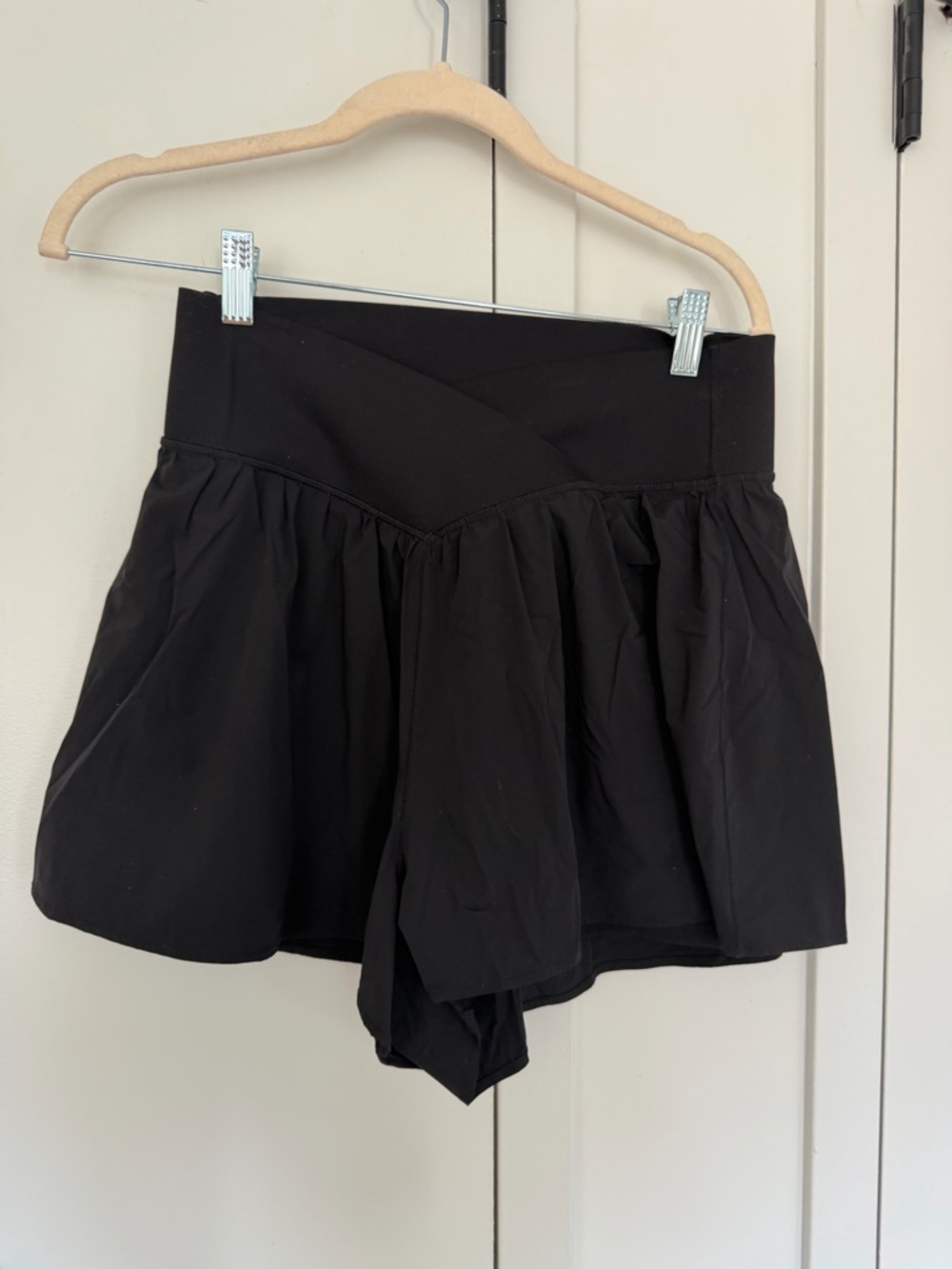 Popilush Black Women's Skater Shorts